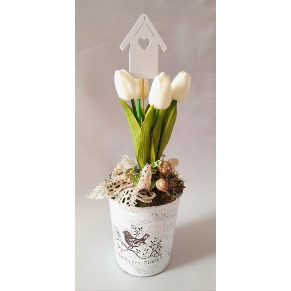 Tavaszi dekoráció, fém vödörben, fehér tulipánnal