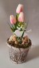 Tavaszi dekoráció, rózsaszín tulipánnal, gyöngyvirággal - madárkás