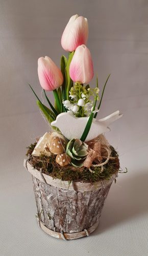 Tavaszi dekoráció, rózsaszín tulipánnal, gyöngyvirággal - madárkás
