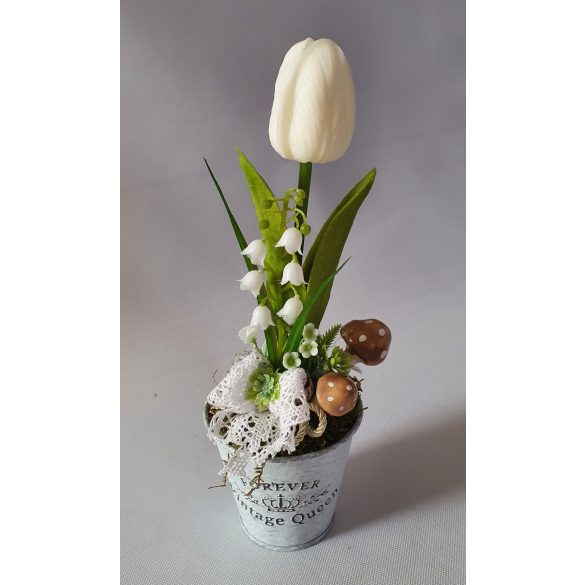 Tavaszi dekoráció fehér tulipánnal