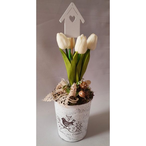 Tavaszi dekoráció, fém vödörben, fehér tulipánnal